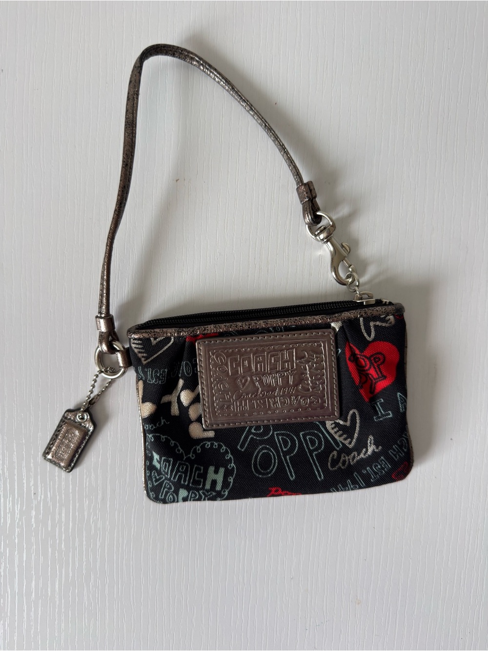 Coach Poppy Graffiti Print Wristlet Mini Pouch Bag 4” x 6”